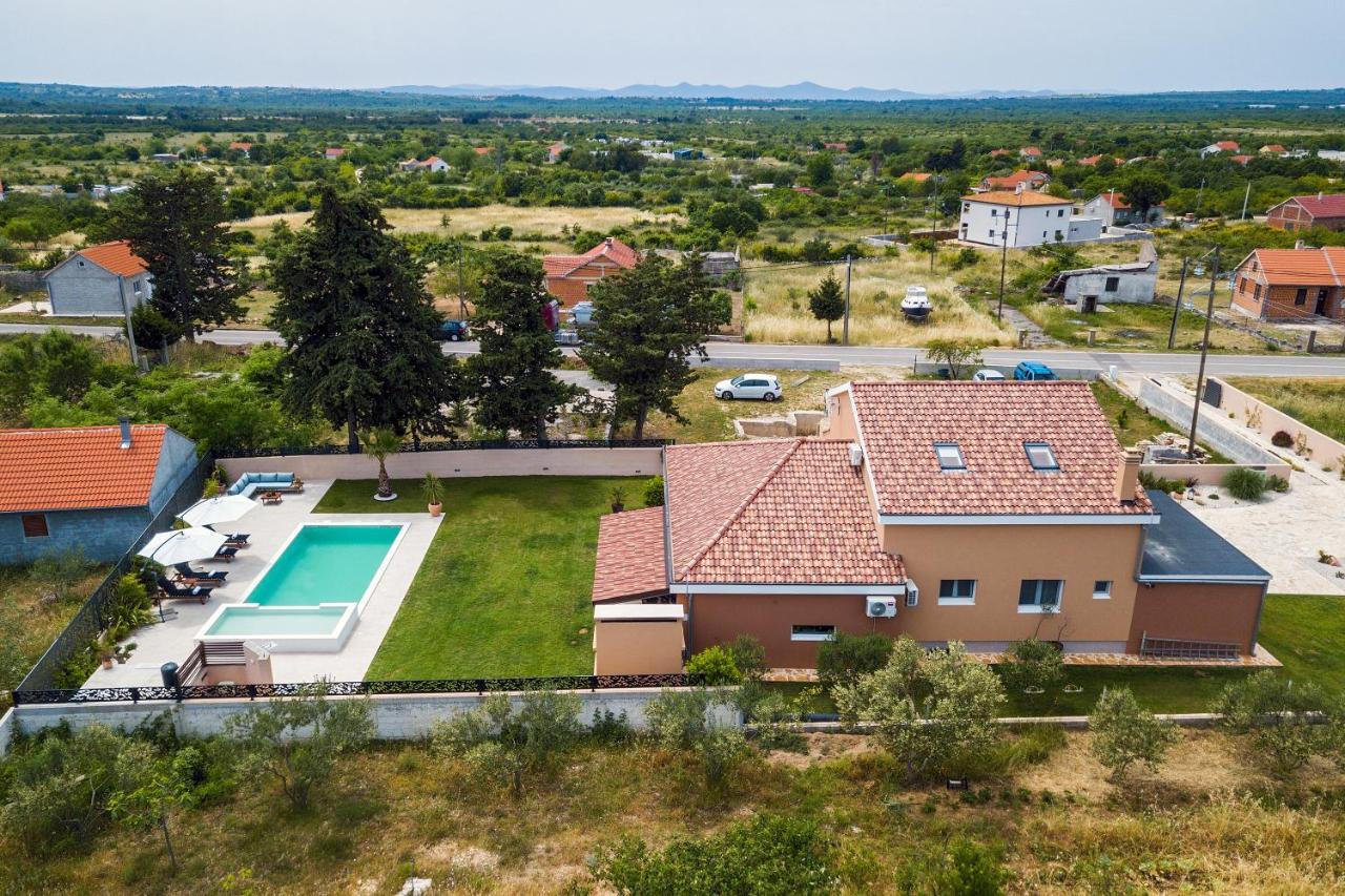 Green Residence Villa Zára Kültér fotó