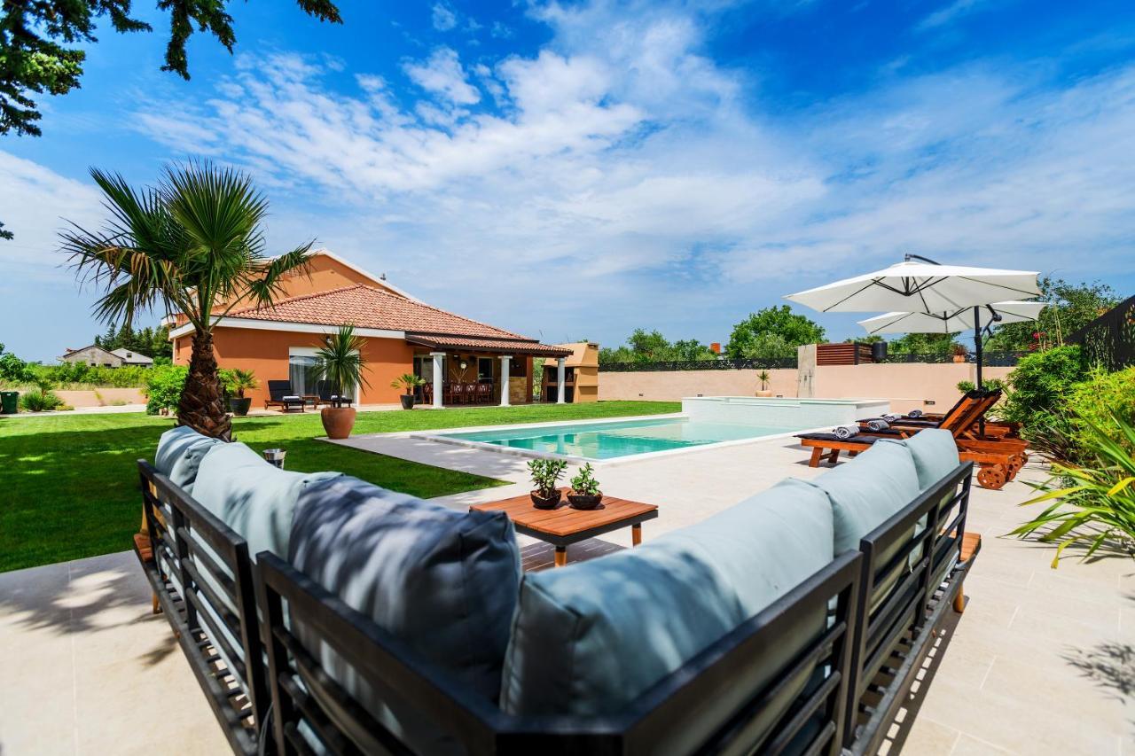 Green Residence Villa Zára Kültér fotó
